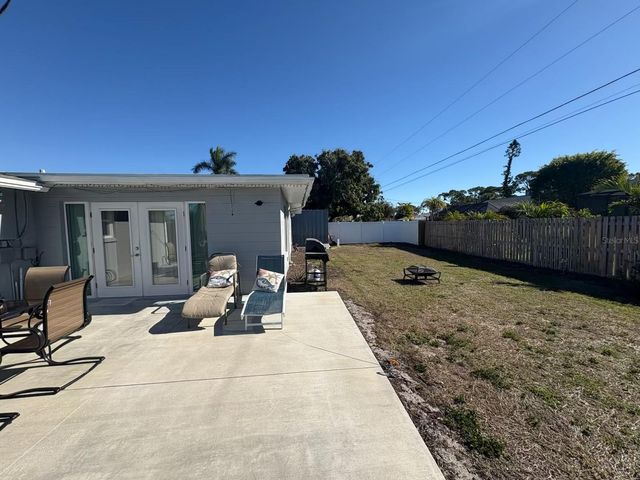 3319 SHAMROCK DRIVE, Venice, FL 34293