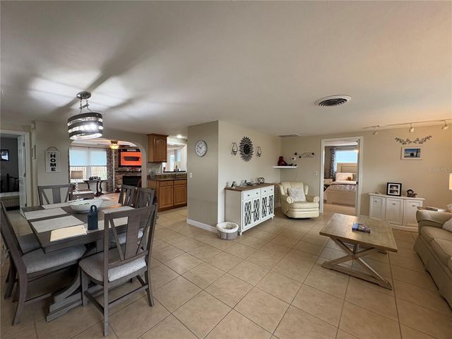 3319 SHAMROCK DRIVE, Venice, FL 34293