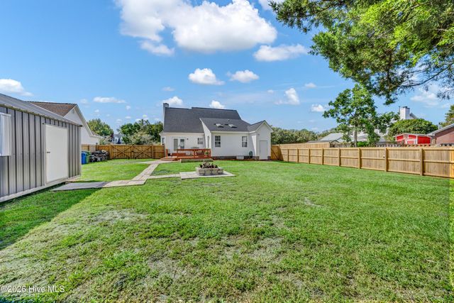 507 Commons Way, Wilmington, NC 28409