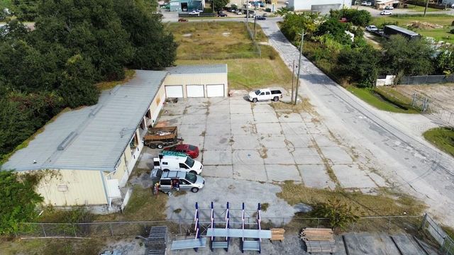 125 COMPLEX DRIVE, Lakeland, FL 33801