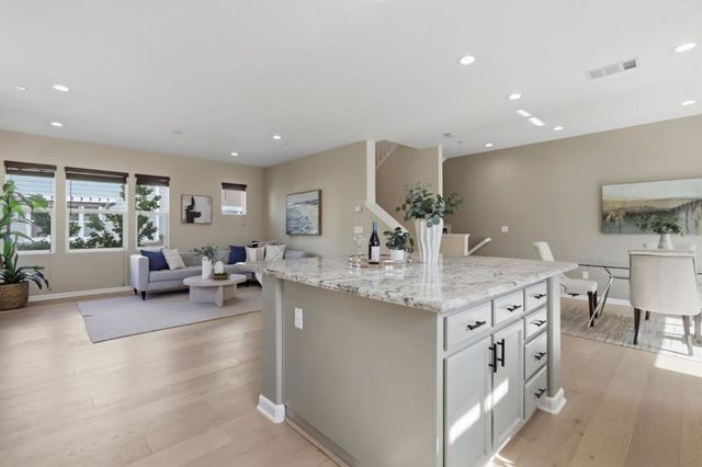 403 S Hummingbird Lane, San Mateo, CA 94402