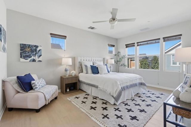 403 S Hummingbird Lane, San Mateo, CA 94402