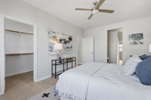 403 S Hummingbird Lane, San Mateo, CA 94402