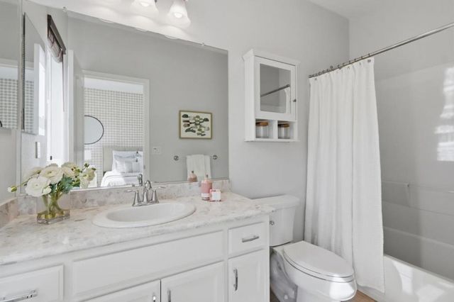 403 S Hummingbird Lane, San Mateo, CA 94402