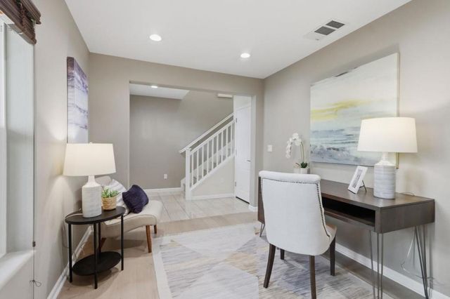 403 S Hummingbird Lane, San Mateo, CA 94402