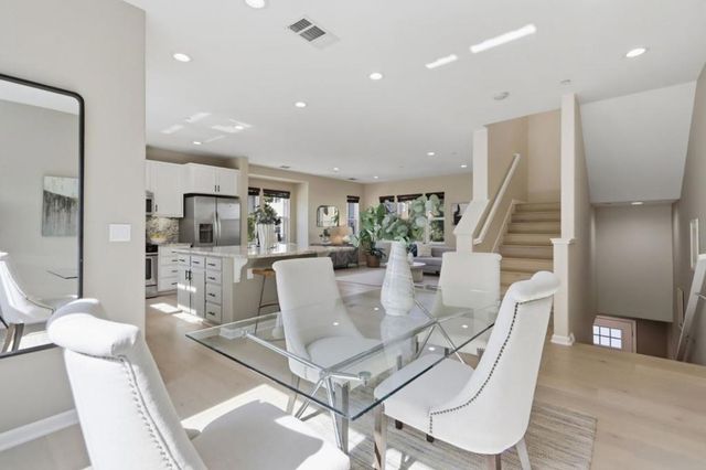 403 S Hummingbird Lane, San Mateo, CA 94402