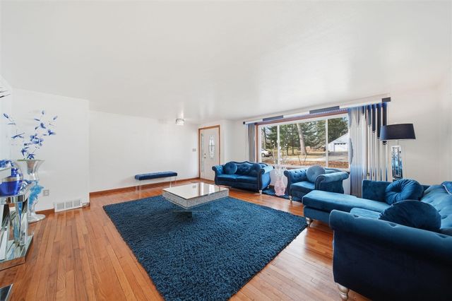 2705 Glendale Road, Jackson, MI 49203