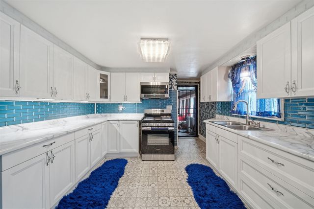 2705 Glendale Road, Jackson, MI 49203