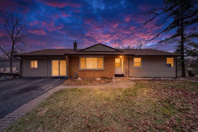 2705 Glendale Road, Jackson, MI 49203