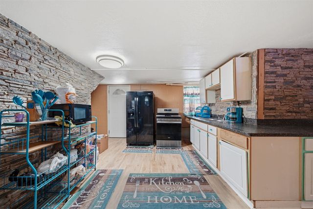 2705 Glendale Road, Jackson, MI 49203