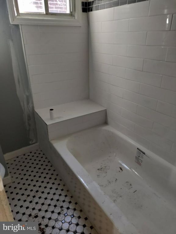 242 E MAYFIELD ST, PHILADELPHIA, PA 19134 — photo 5