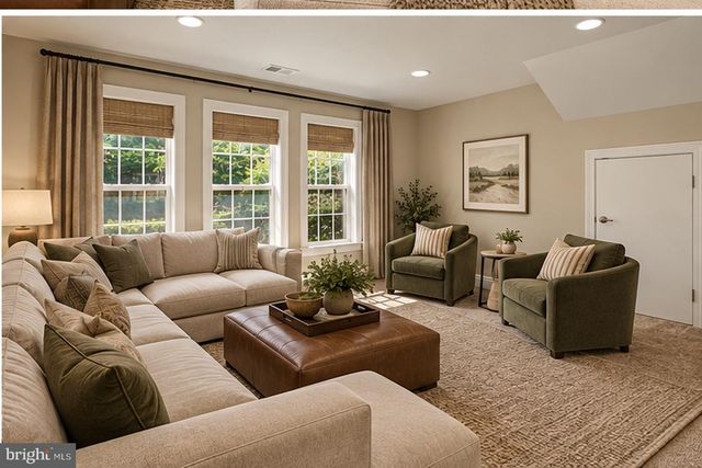 8046 RESERVE WAY, Vienna, VA 22182