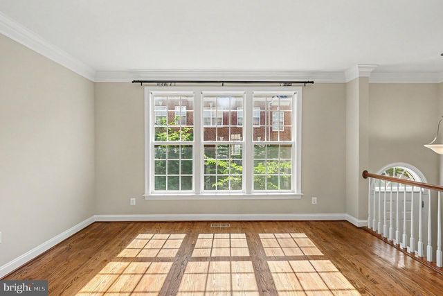 8046 RESERVE WAY, Vienna, VA 22182