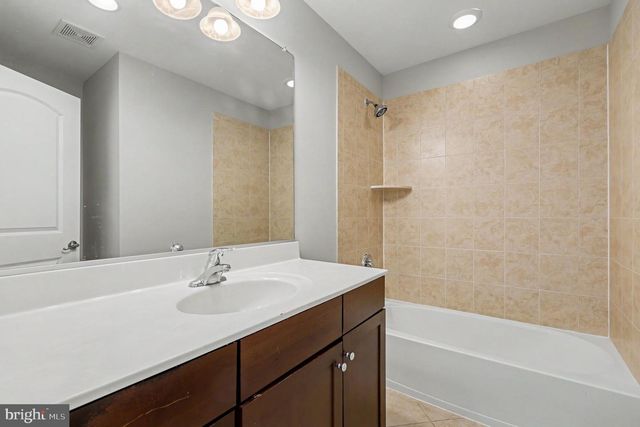 8046 RESERVE WAY, Vienna, VA 22182