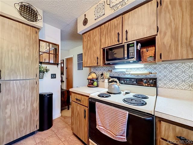 9413 E Gable Court, Inverness, FL 34450