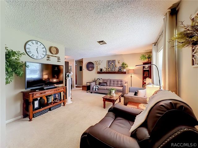 9413 E Gable Court, Inverness, FL 34450