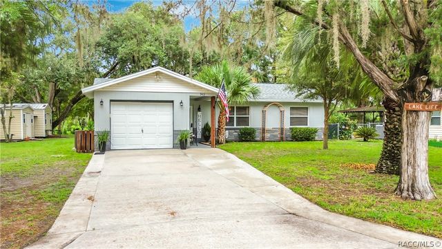 9413 E Gable Court, Inverness, FL 34450