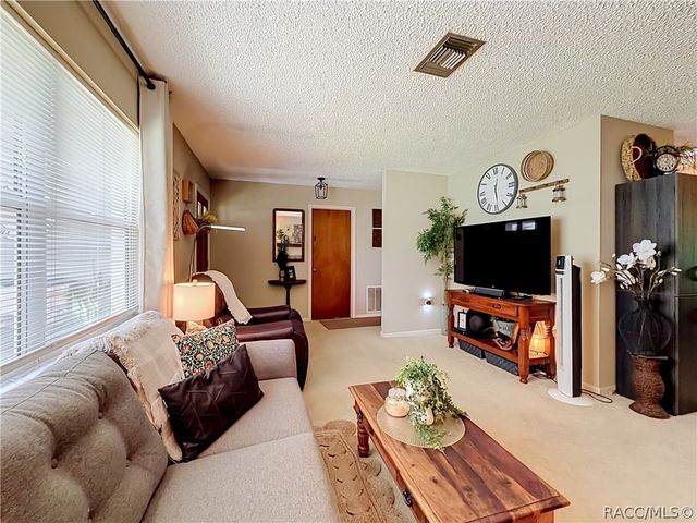 9413 E Gable Court, Inverness, FL 34450