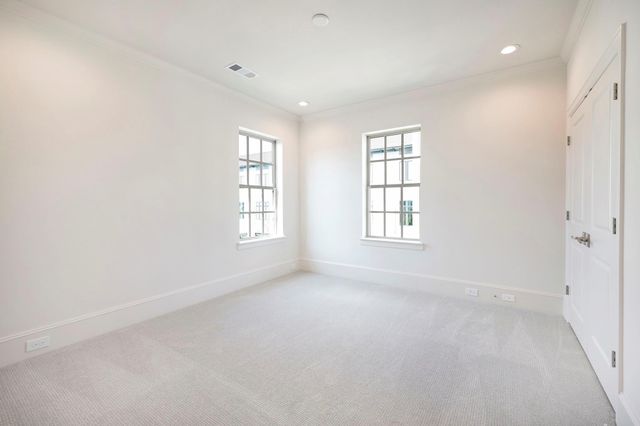 111 Wellington Row Road, Houston, TX 77024
