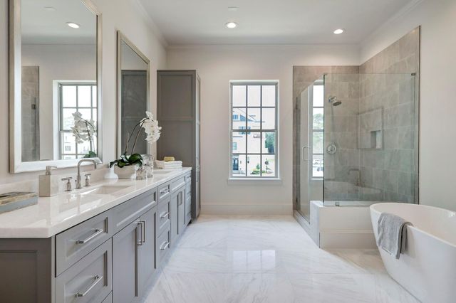 111 Wellington Row Road, Houston, TX 77024