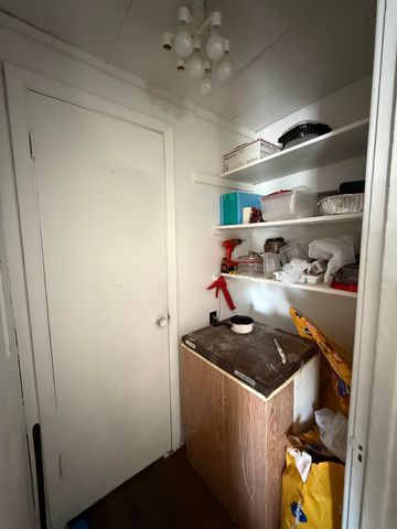 2042 E 9th St N, Wichita, KS 67214