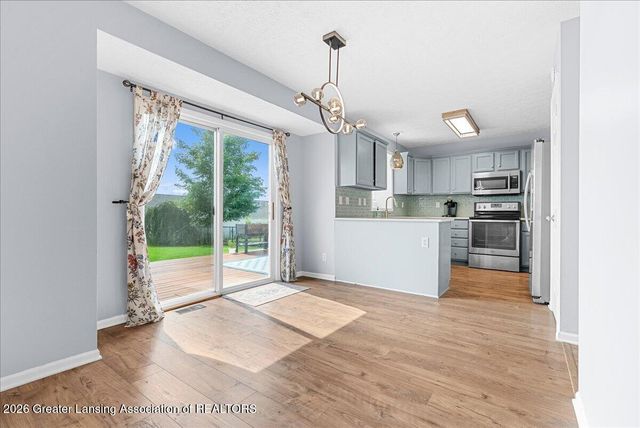 1604 Holbrook Road, Holt, MI 48842