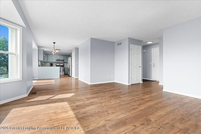 1604 Holbrook Road, Holt, MI 48842