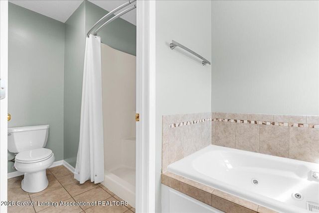 1604 Holbrook Road, Holt, MI 48842