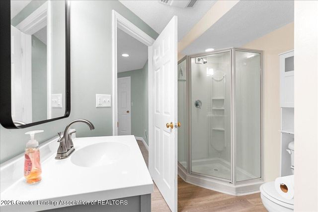 1604 Holbrook Road, Holt, MI 48842