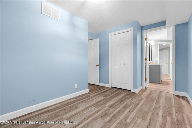 1604 Holbrook Road, Holt, MI 48842