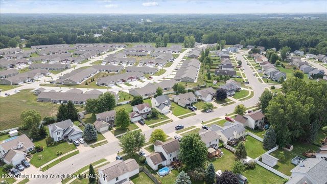 1604 Holbrook Road, Holt, MI 48842