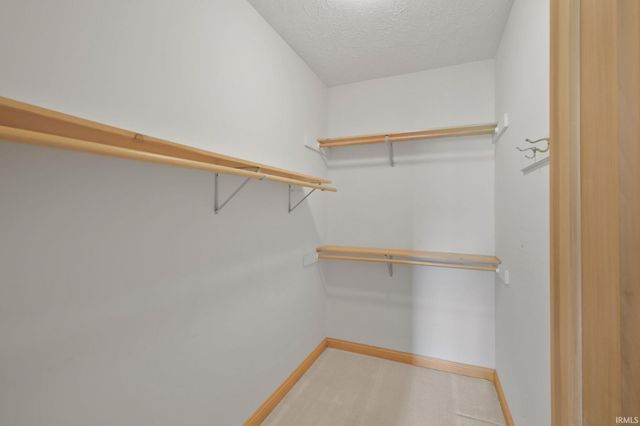 7312 W St Andrews Avenue, Yorktown, IN 47396