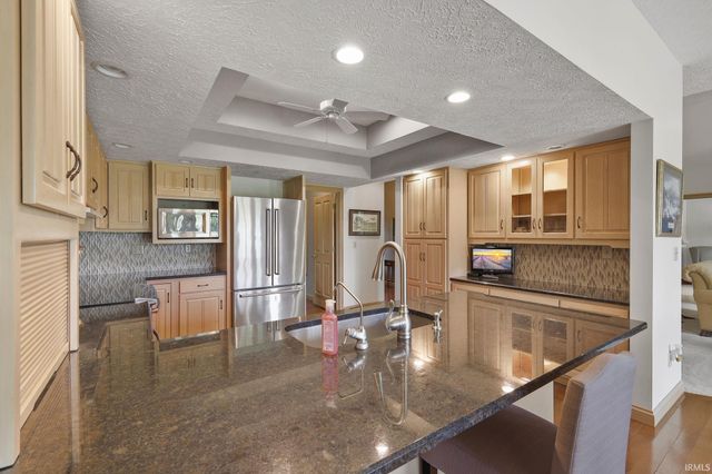 7312 W St Andrews Avenue, Yorktown, IN 47396