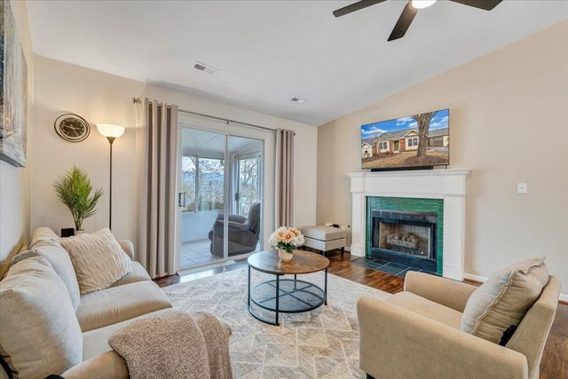 6936 Scotch Pine LN, Roanoke, VA 24019