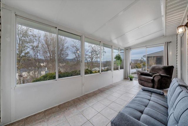 6936 Scotch Pine LN, Roanoke, VA 24019