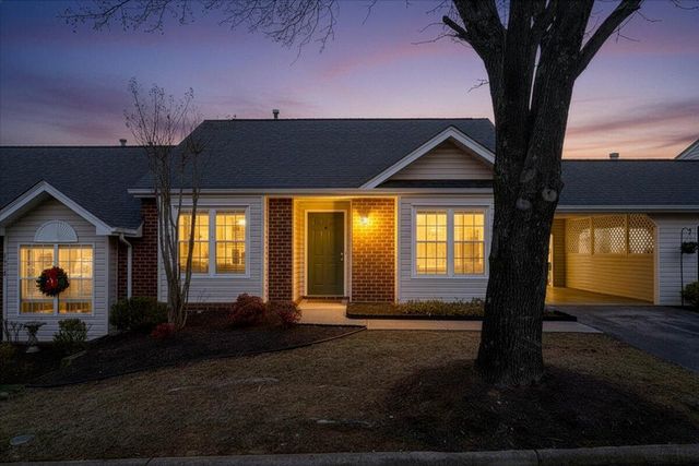 6936 Scotch Pine LN, Roanoke, VA 24019