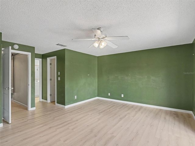 3390 RAMBLEWOOD COURT, Sarasota, FL 34237
