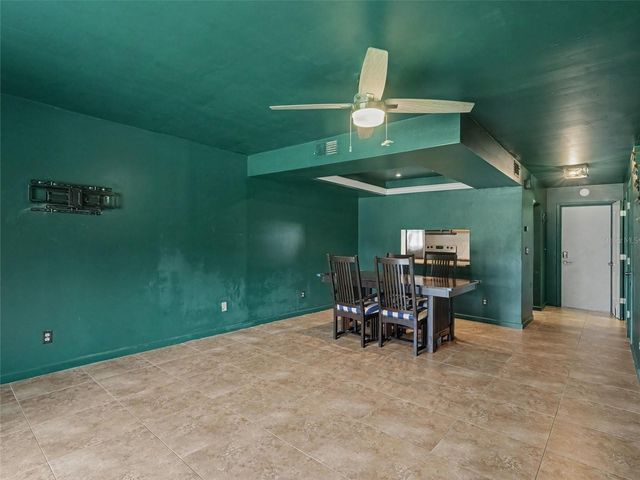 3390 RAMBLEWOOD COURT, Sarasota, FL 34237