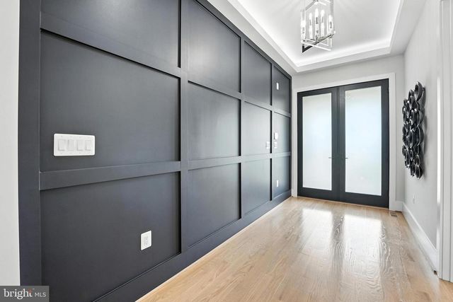 1910 CHERRI DR, Falls Church, VA 22043