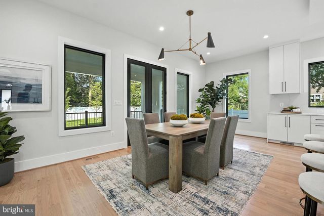 1910 CHERRI DR, Falls Church, VA 22043