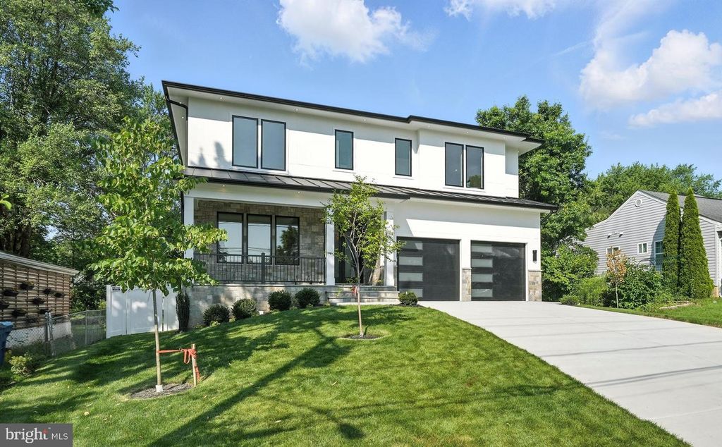 1910 CHERRI DR, Falls Church, VA 22043