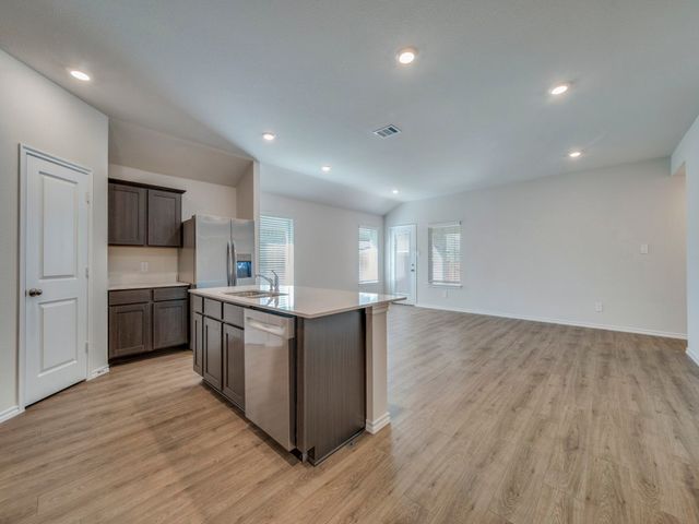 3925 Limestone Bluff Drive, Celina, TX 75009