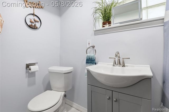 31457 Conway Drive, Westland, MI 48185