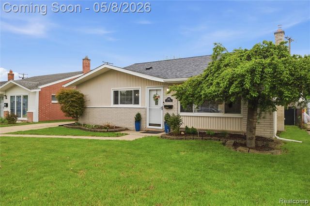 31457 Conway Drive, Westland, MI 48185