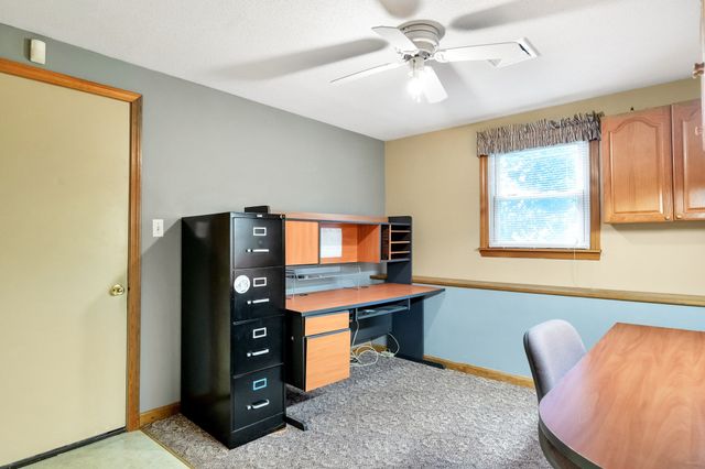 31 Wildmere Ave, Burlington, MA 01803