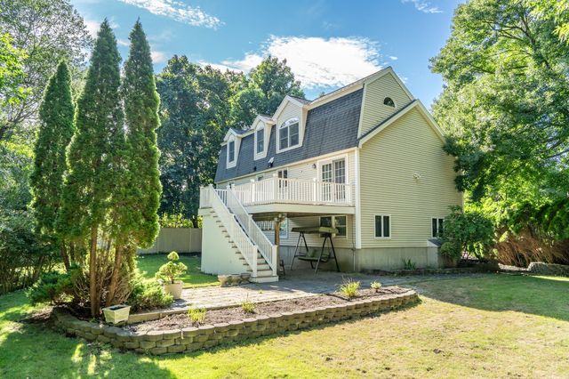 31 Wildmere Ave, Burlington, MA 01803