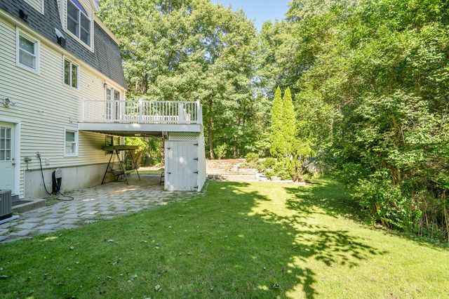 31 Wildmere Ave, Burlington, MA 01803