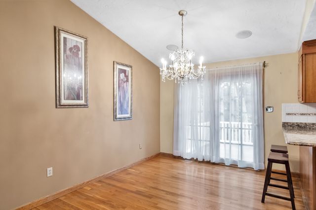31 Wildmere Ave, Burlington, MA 01803