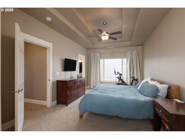 62905 DANIEL Rd, Bend, OR 97701