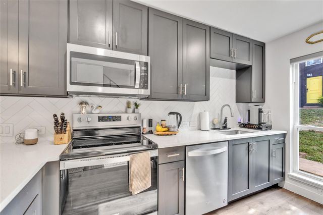 3808 Southway DR 103, Austin, TX 78704